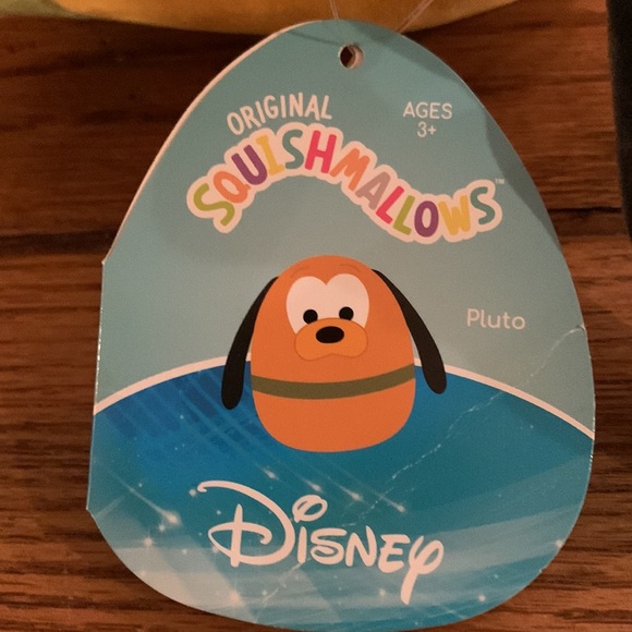 Disney's Pluto Squishmallow - Picture 4 of 8